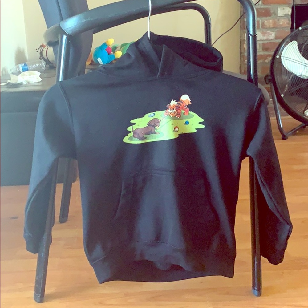 Bumi tug of War (pokemon) (growlithe)